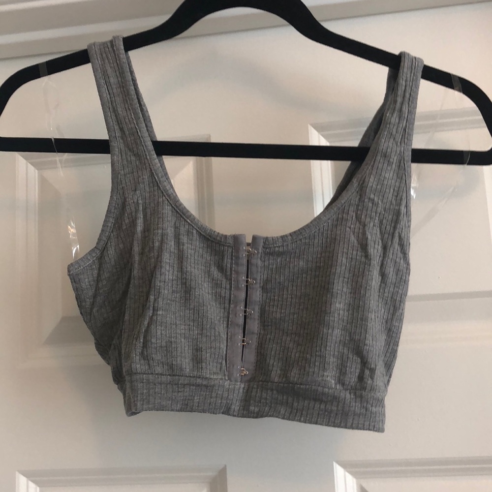 crop top
